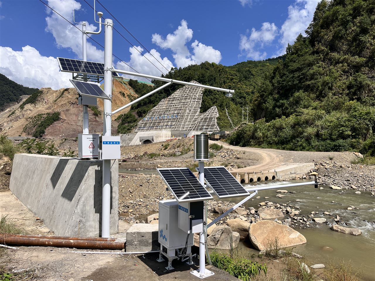 风途科技 径流水土流失监测设备多地就位，正式投用助力生态监测