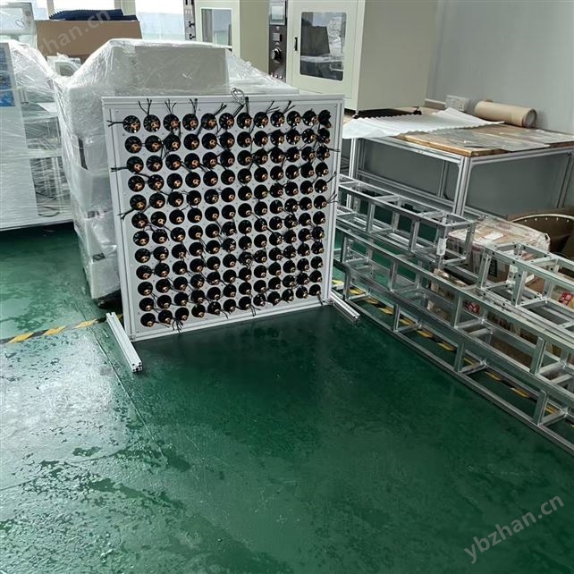 無人機集群風環境模擬系統