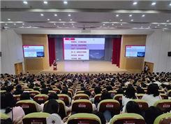 心中有光一一虹潤為順昌學(xué)子舉辦勵志講座交流互動