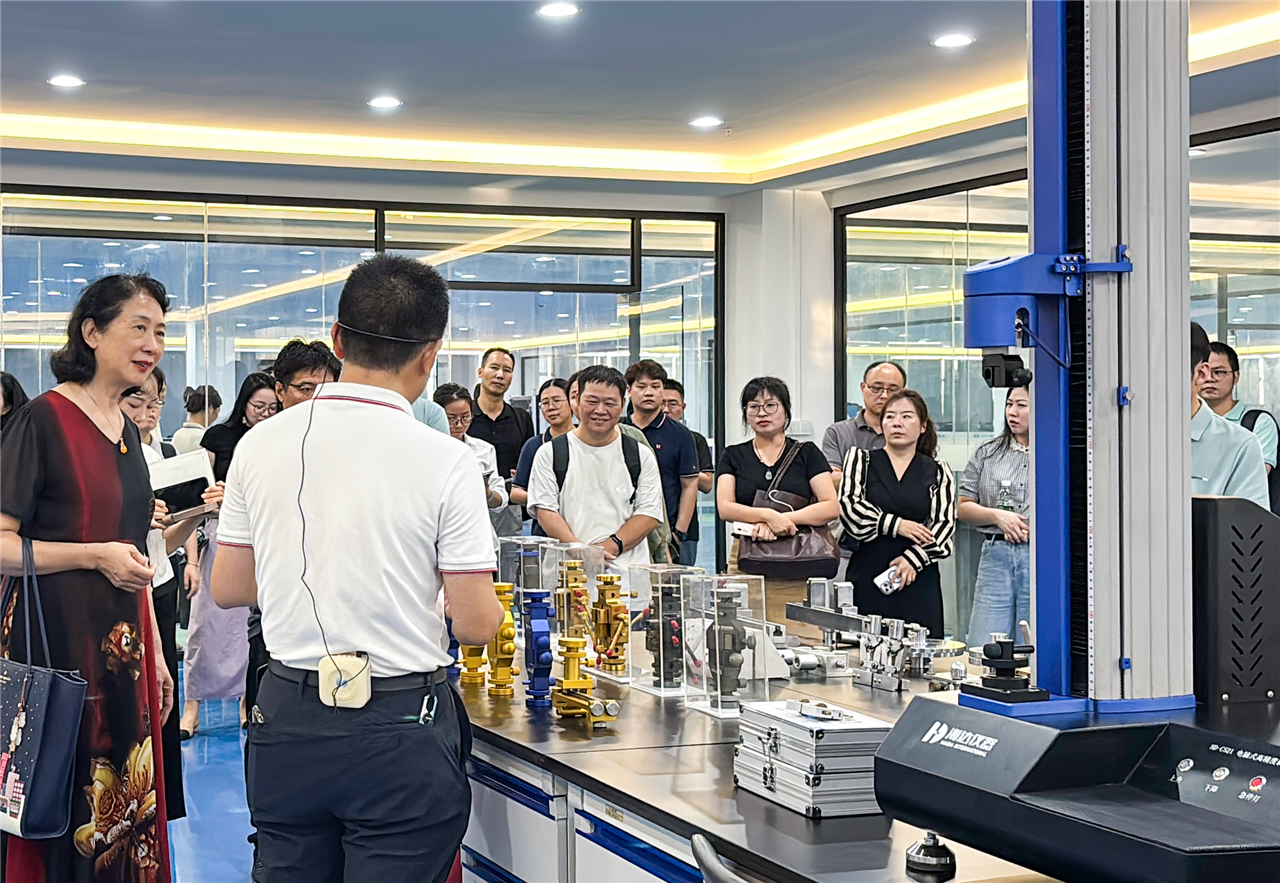 实地探访海达仪器?共话环境可靠性检测设备技术发展交流会