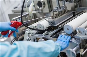 1��11�·ݹ�ģ���Ϲ�ҵ��ҵ���󱣳�����