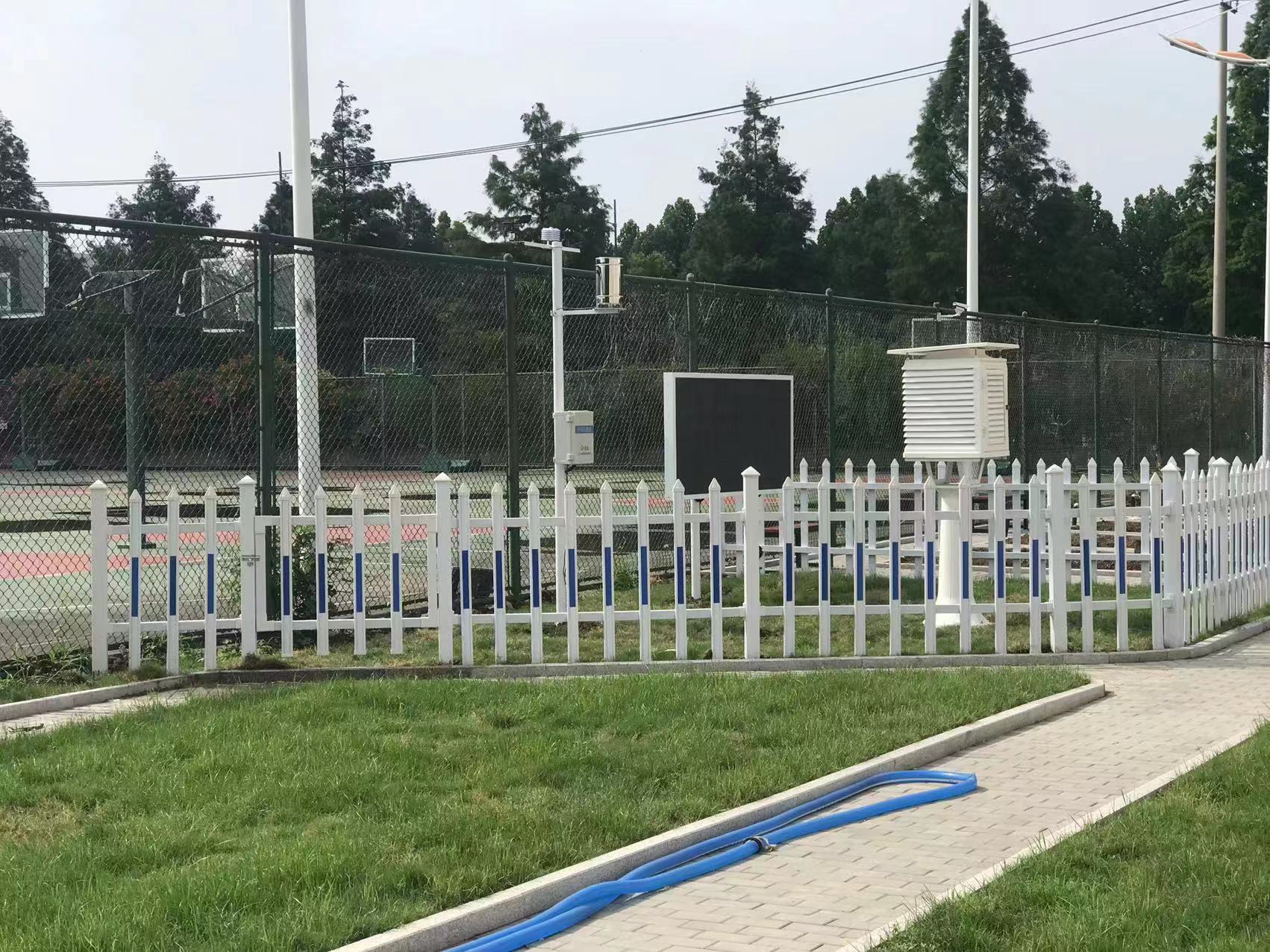 风途科技打造的校园气象站现已在多所校园顺利建成并投入使用！