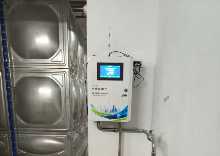 二供水多參數水質監測儀.png 二供水多參數水質監測儀.png