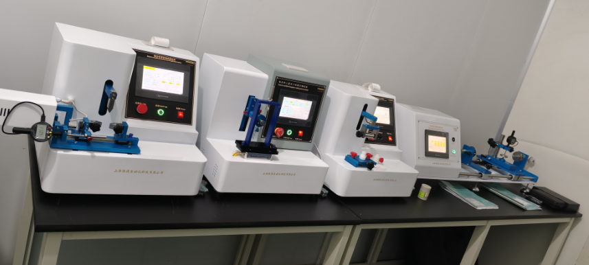 上海理涛赴河北某某医疗器械有限公司上门培训四大关键缝合器械检测设备